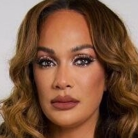 Nia Jax Naakt