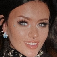 Niamh Velvet Naakt