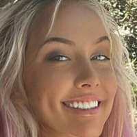 nickisee Naakt