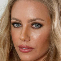 Nicole Aniston Naakt