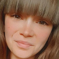 Nicole Czuj Naakt