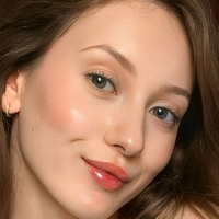 Nicole Fairy Naakt