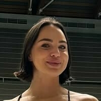 Nika Godun Naakt
