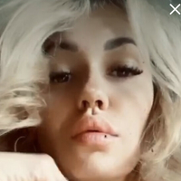 Nikablondemodel Naakt