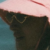 Nikiksy Inst Naakt