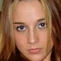 Nikki Next Door Naakt