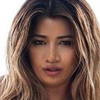 Nikki Trinidad Naakt