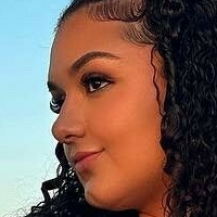 nikkilopzz Naakt