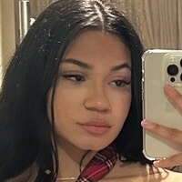 Nina Cavallero Naakt