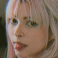 Ninelaris Naakt