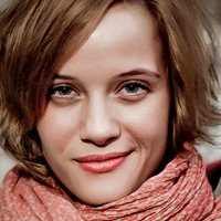 Nóra Lili Hörich Naakt