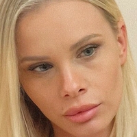 Olga Volcenkova Naakt