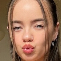 Olivia Bell Naakt