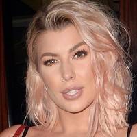 Olivia Buckland Naakt
