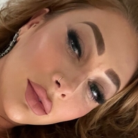 Olivia Kaiser Naakt