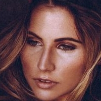 Olivia Pougnet Naakt