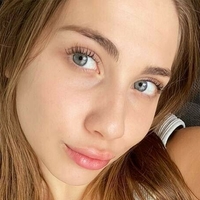 onlycutevika Naakt