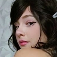 Otaku Jennii Naakt