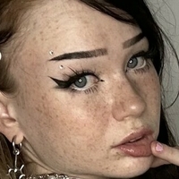 Pale Freckled Girls Naakt
