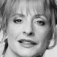 Patti LuPone Naakt