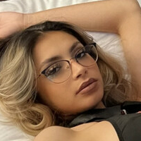 Petite Beautiful Latina Naakt