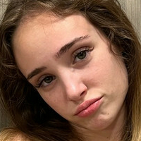 Petite Kenna Naakt