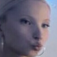 pikkukiiaaa Naakt