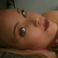 pinkcurvyblonde Naakt