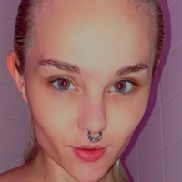 PiperAvery Naakt