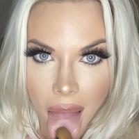 playmatepressly Naakt