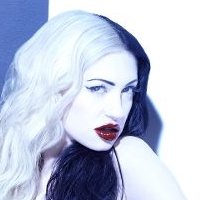 Porcelain Black Naakt