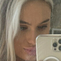 premiumlauren Naakt