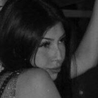 Prii Moraa Naakt