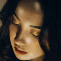 Qinweiyingjie Naakt