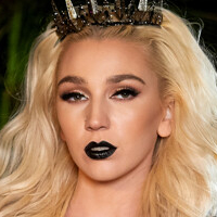 Queenkendra Naakt
