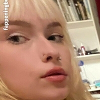rabbitmaja Naakt