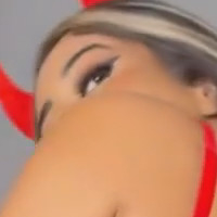 Raissa Oliveira Naakt