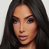 Raquel Symons Naakt