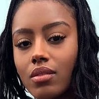 Raven Tracy Naakt