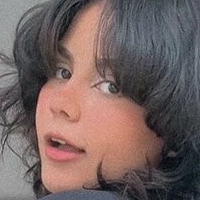 Rebeca Kamila Naakt