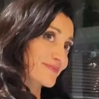 Rebecca Sarker Naakt