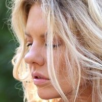 Rebekka Armstrong Naakt