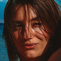 Rhea Azora Naakt