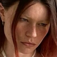 Rhian Teasedale Naakt