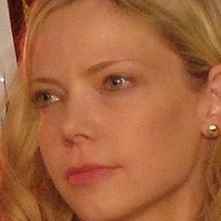 Riki Lindhome Naakt
