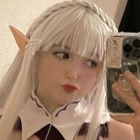 risa_chh Naakt