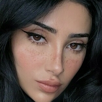 Rose Zara Naakt