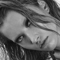 Roxane Glineur Naakt