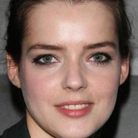 Roxane Mesquida Naakt
