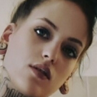 Roxy_Wayne Naakt